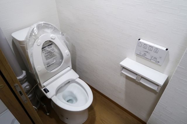 トイレリフォームの平均的な価格、八尾市での費用相場