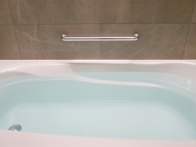 リクシルの最新機能、保温性が高く温度管理のできる浴槽